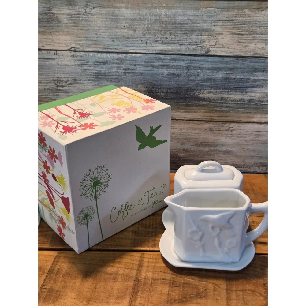 Rosanna White Ceramic Coffee or Tea Creamer Sugar Set With Tray